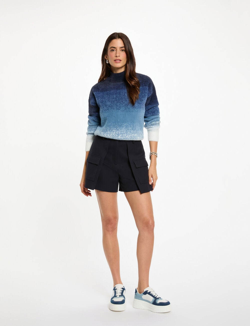 Pull col montant bleu femme