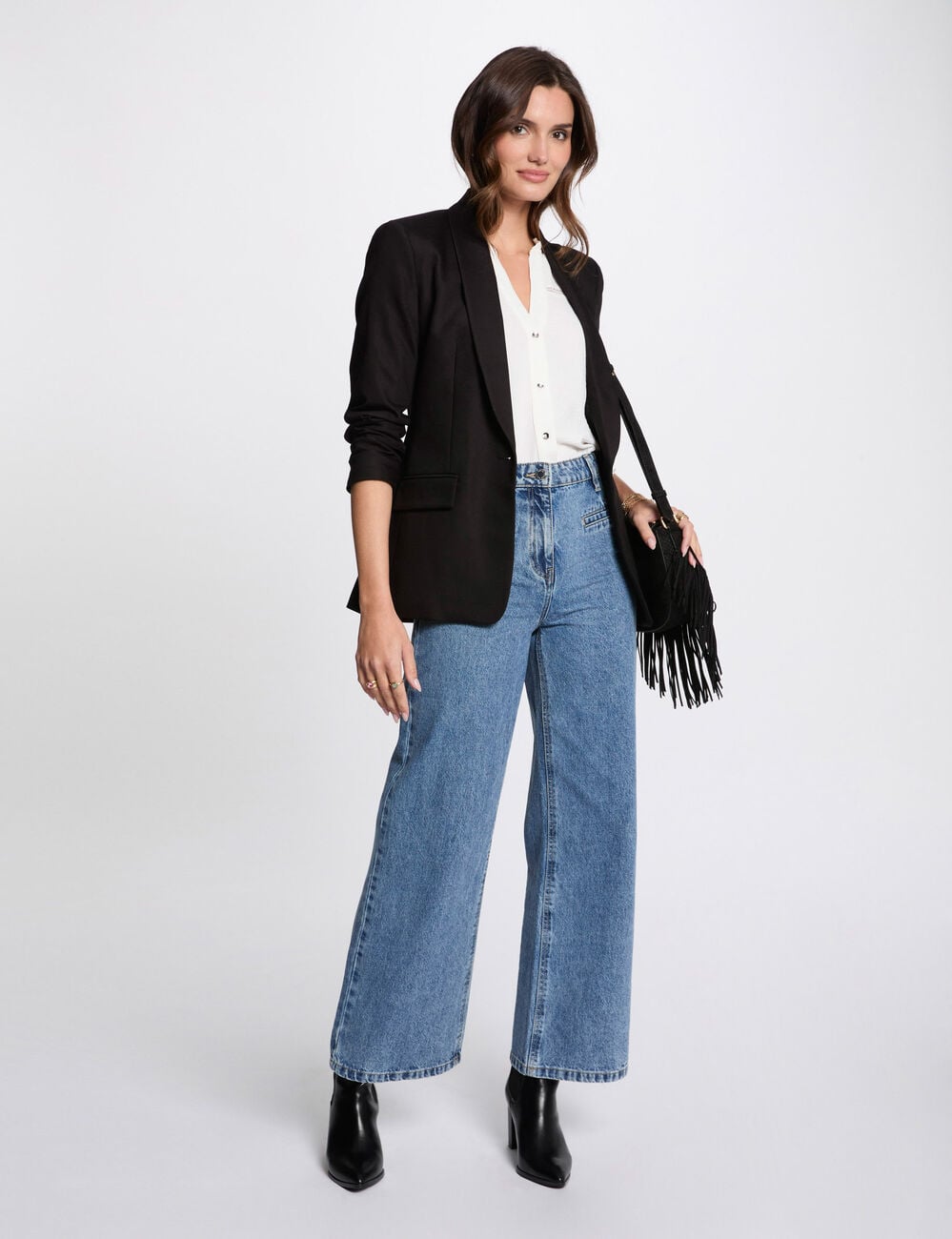Veste courte col ch&acirc;le noir femme