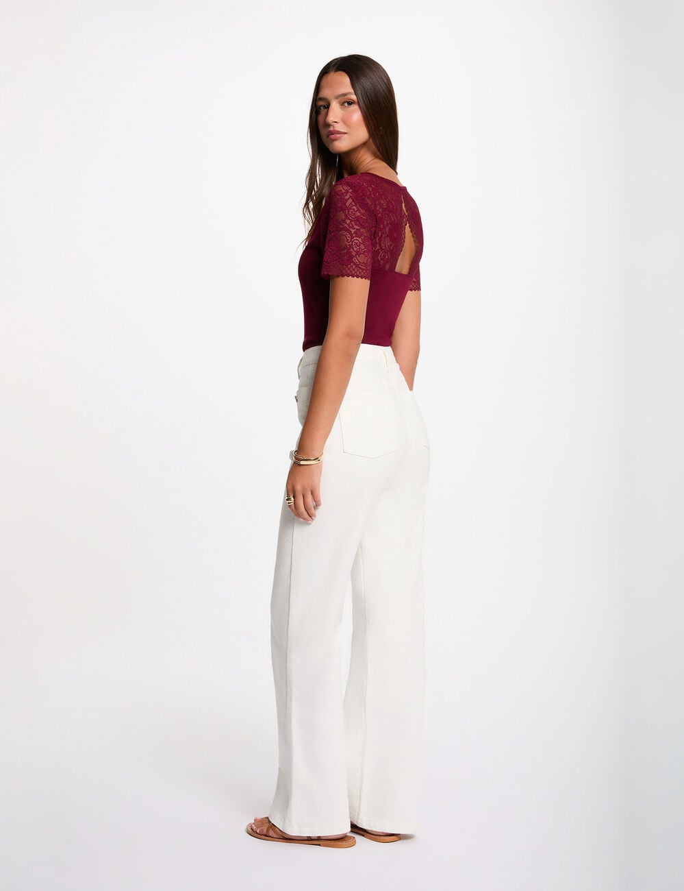 T-shirt dentelle col v bordeaux femme