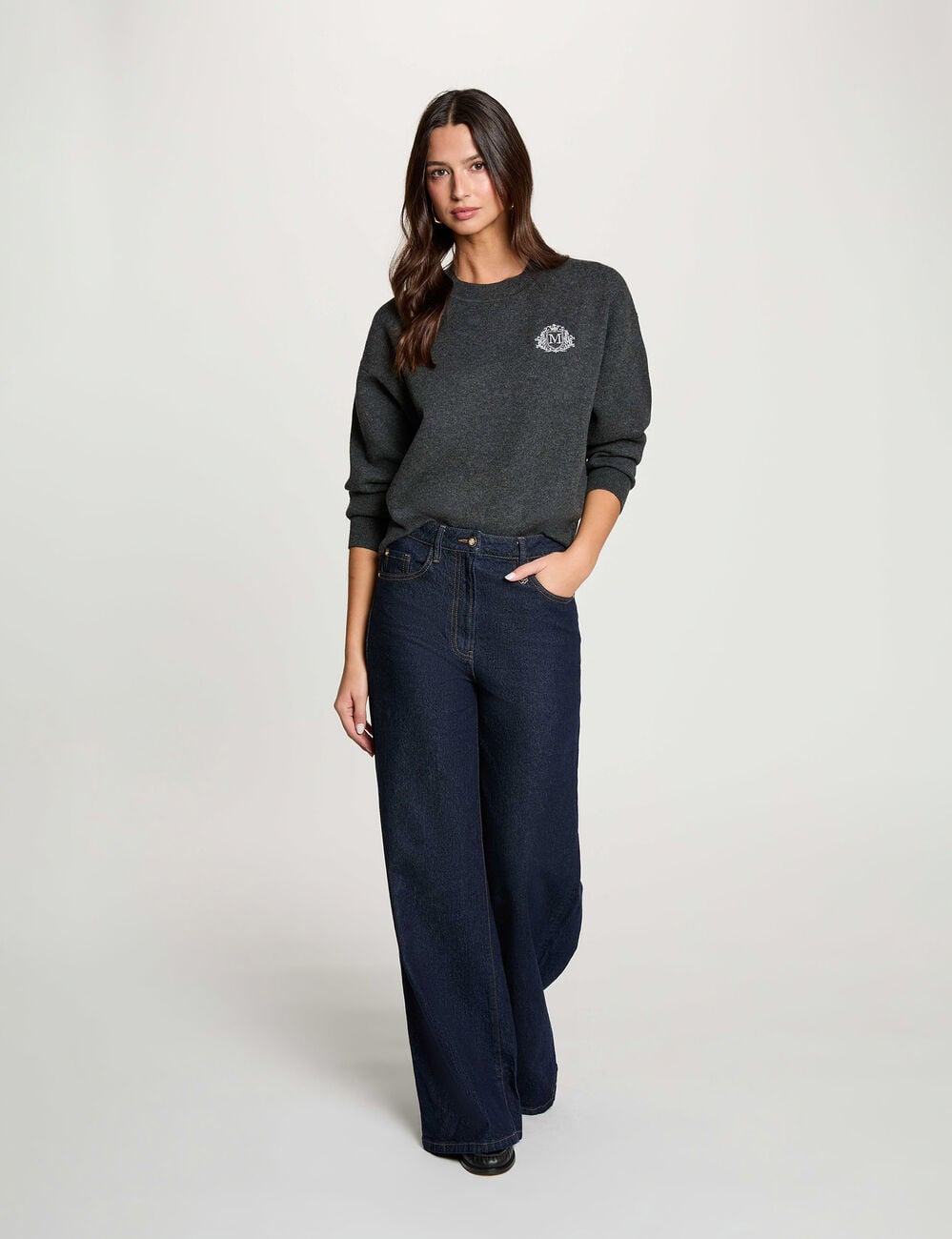 Pull col rond gris fonc&eacute; femme