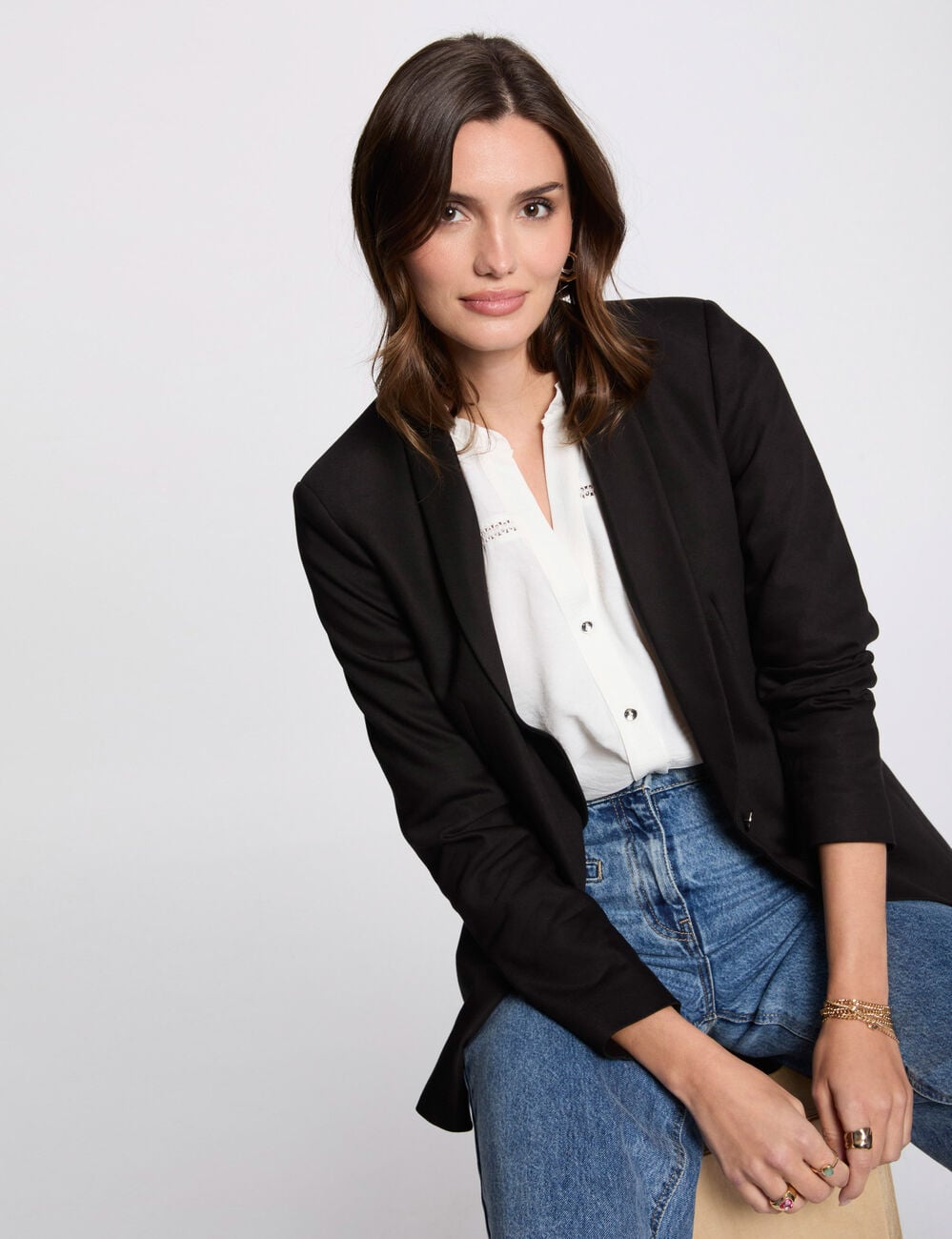 Veste courte col ch&acirc;le noir femme
