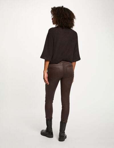 Pantalon slim enduit marron fonc&eacute; femme