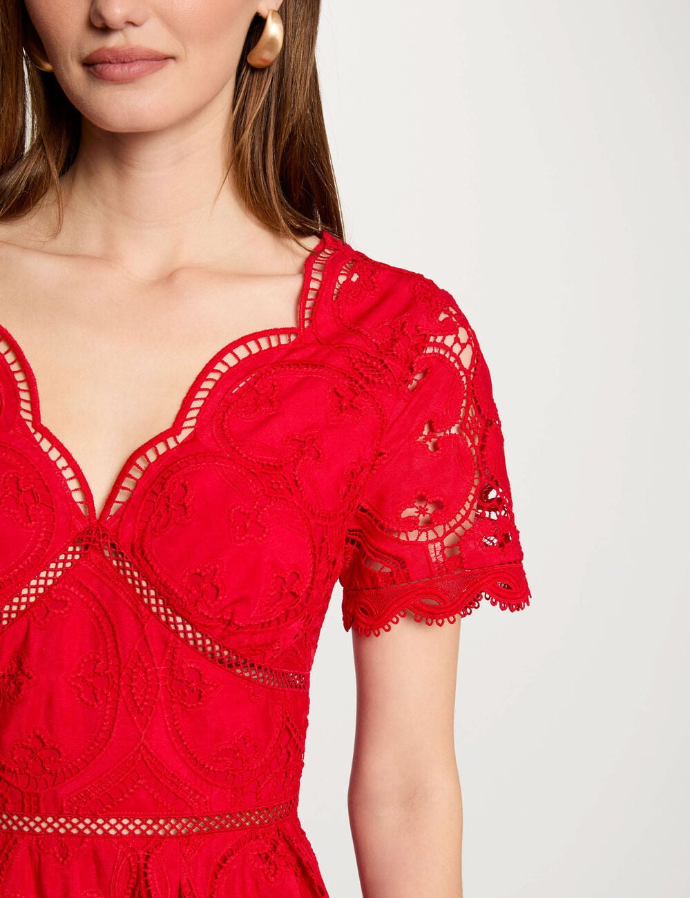 Robe courte patineuse brod&eacute;e rouge femme