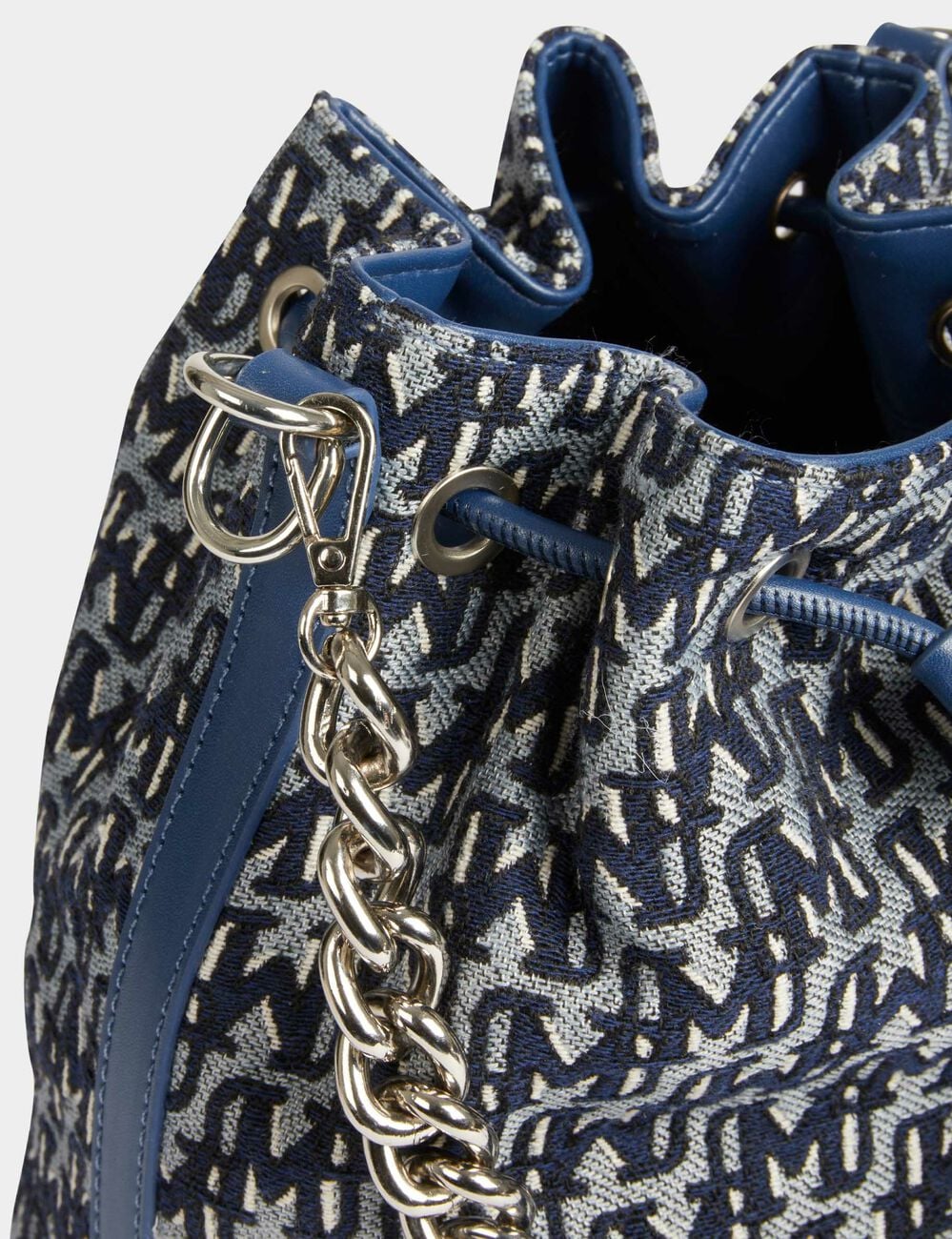 Sac seau imprim&eacute; monogramme denim stone femme