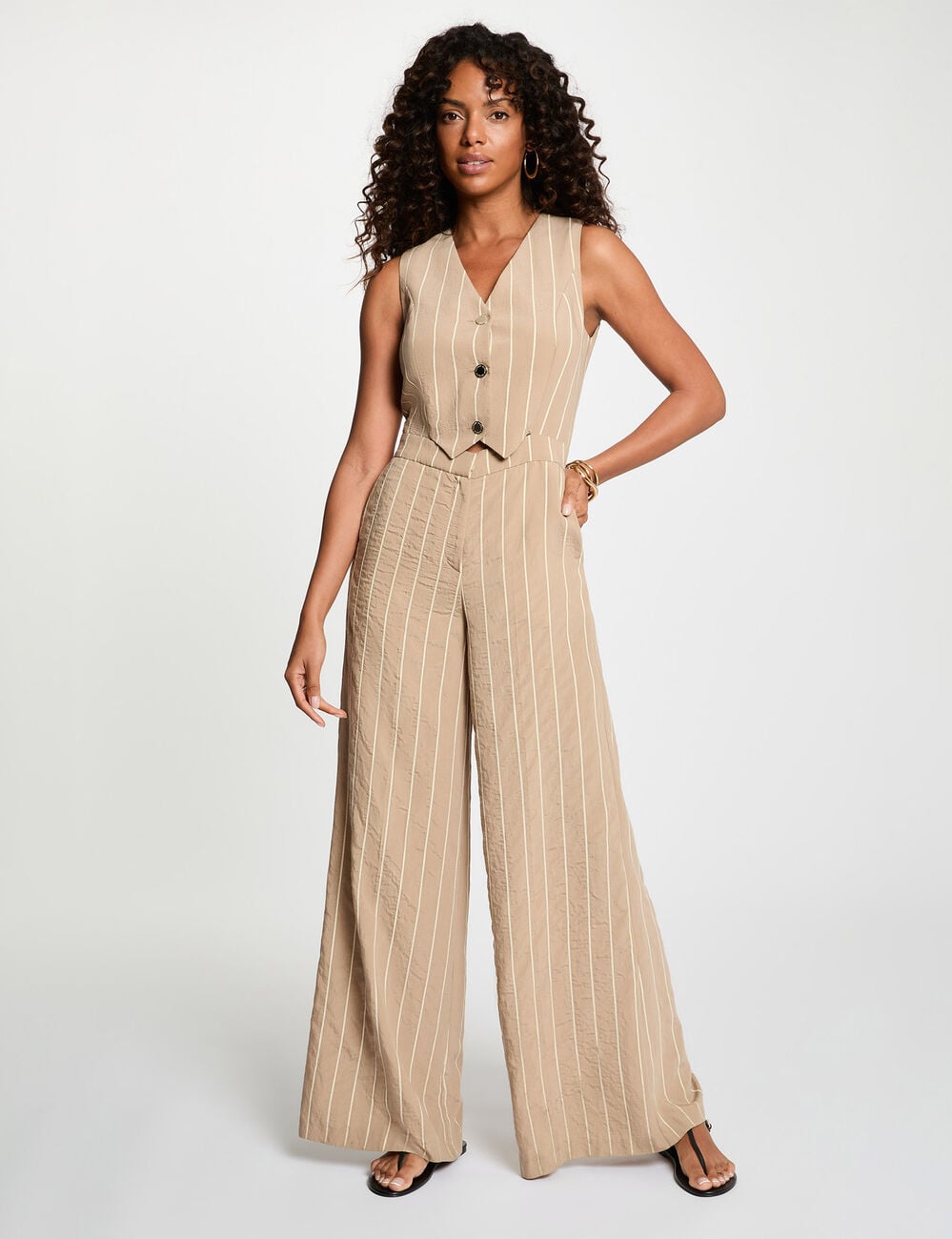 Combinaison ray&eacute;e col v taupe femme