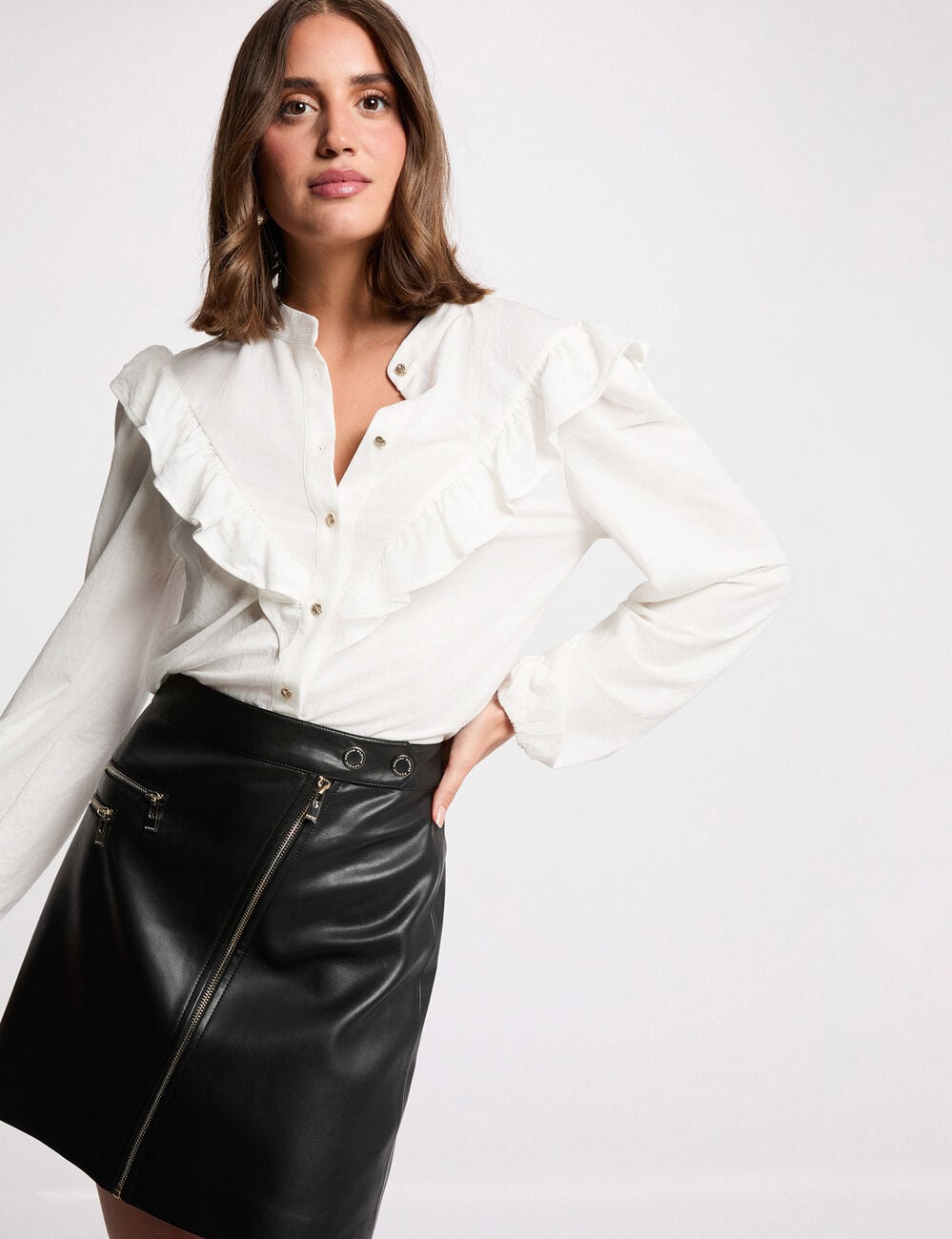 Jupe courte ajust&eacute;e noir femme