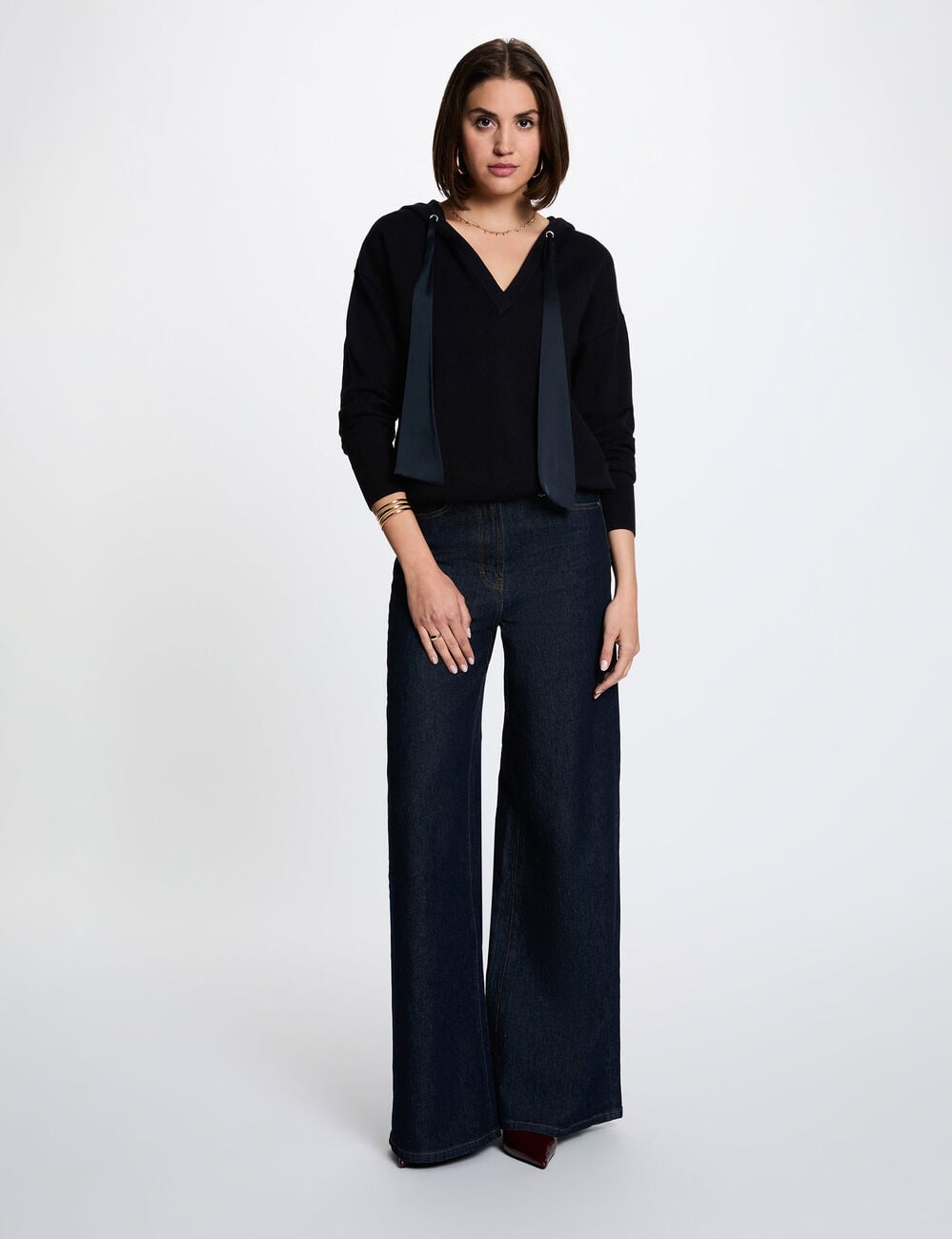 Pull &agrave; capuche bleu marine femme