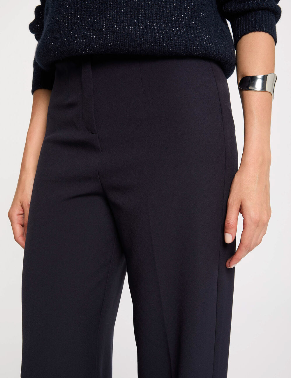 Pantalon droit &agrave; pinces bleu marine femme