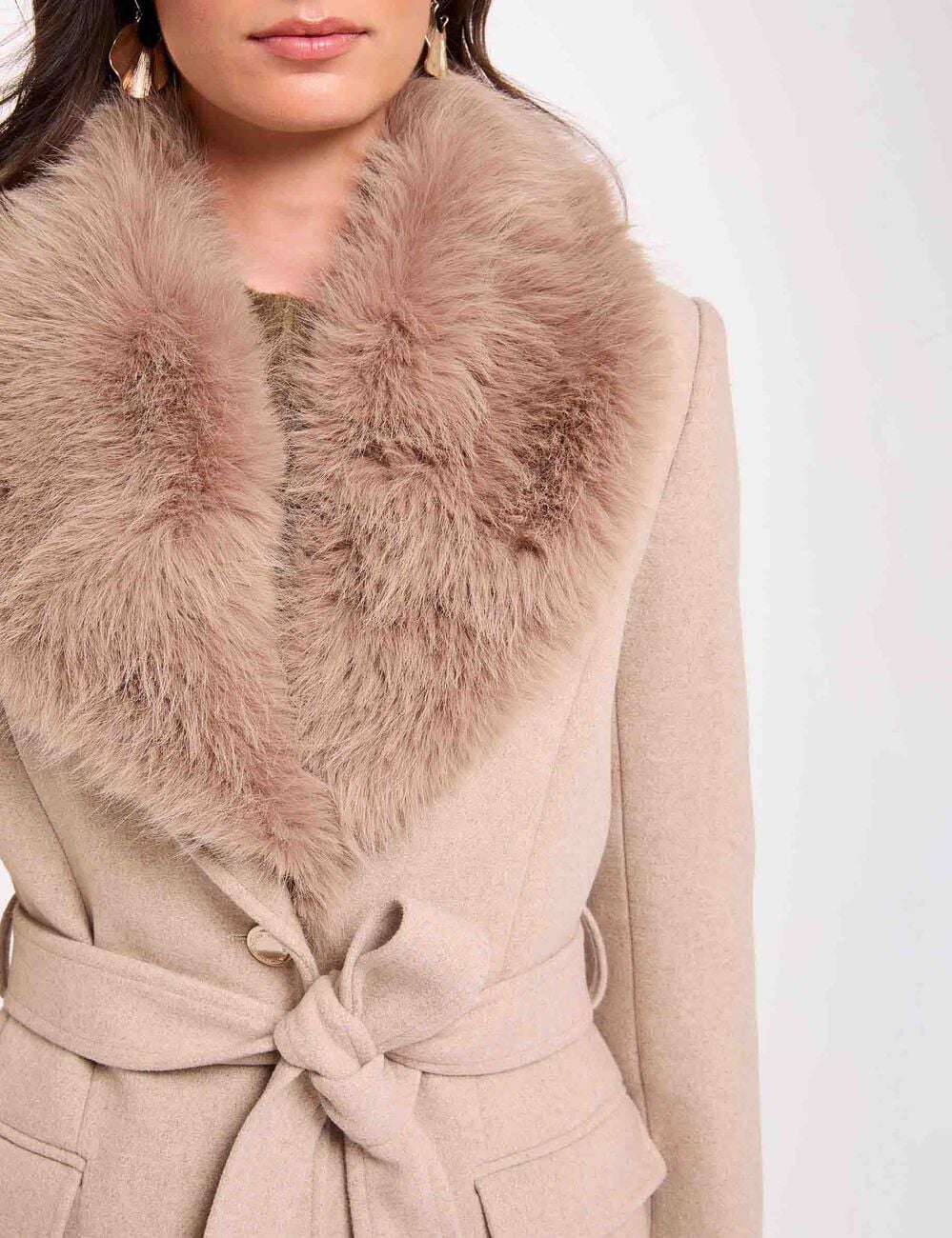 Manteau long ceintur&eacute; beige femme