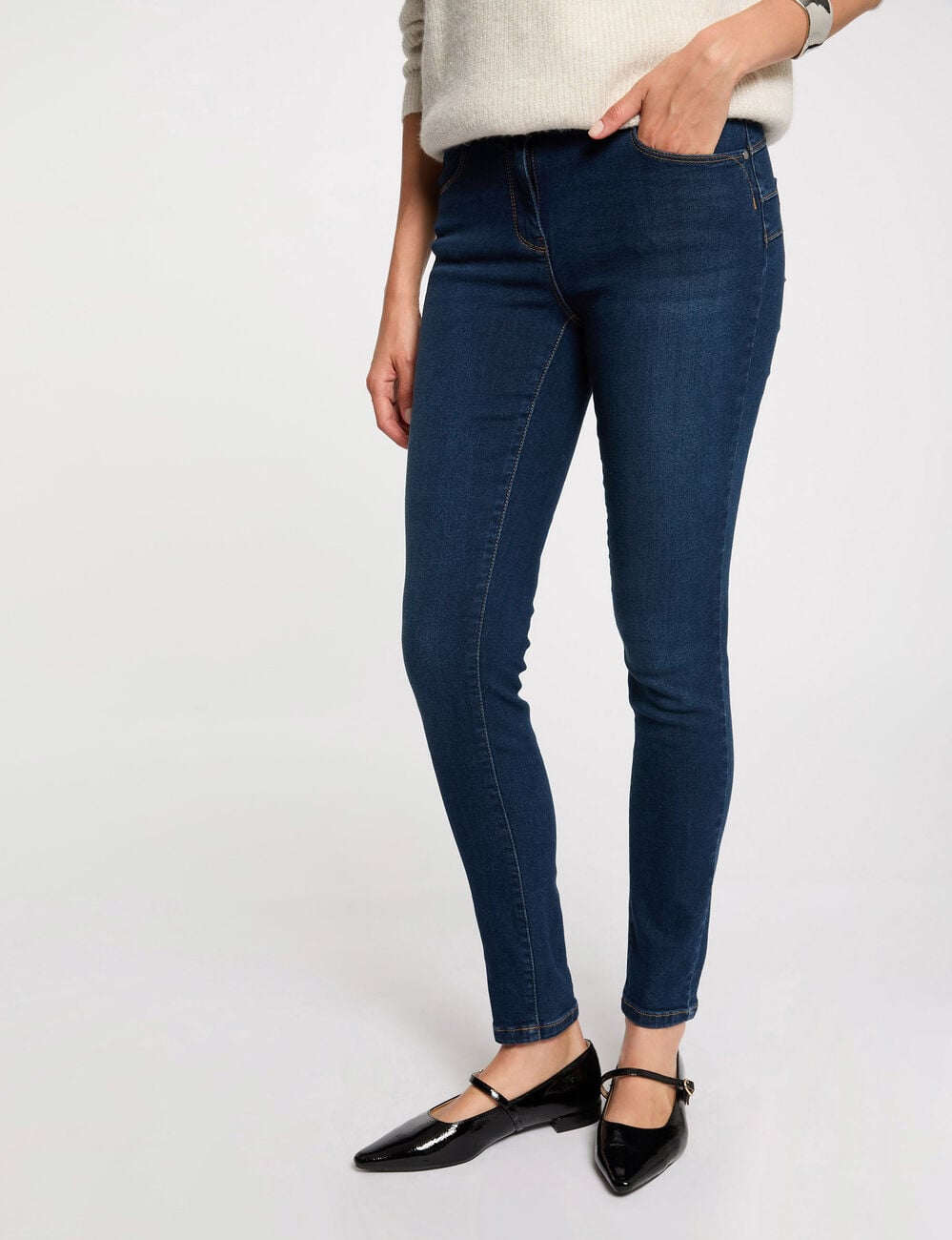 Jeans slim taille standard denim brut femme