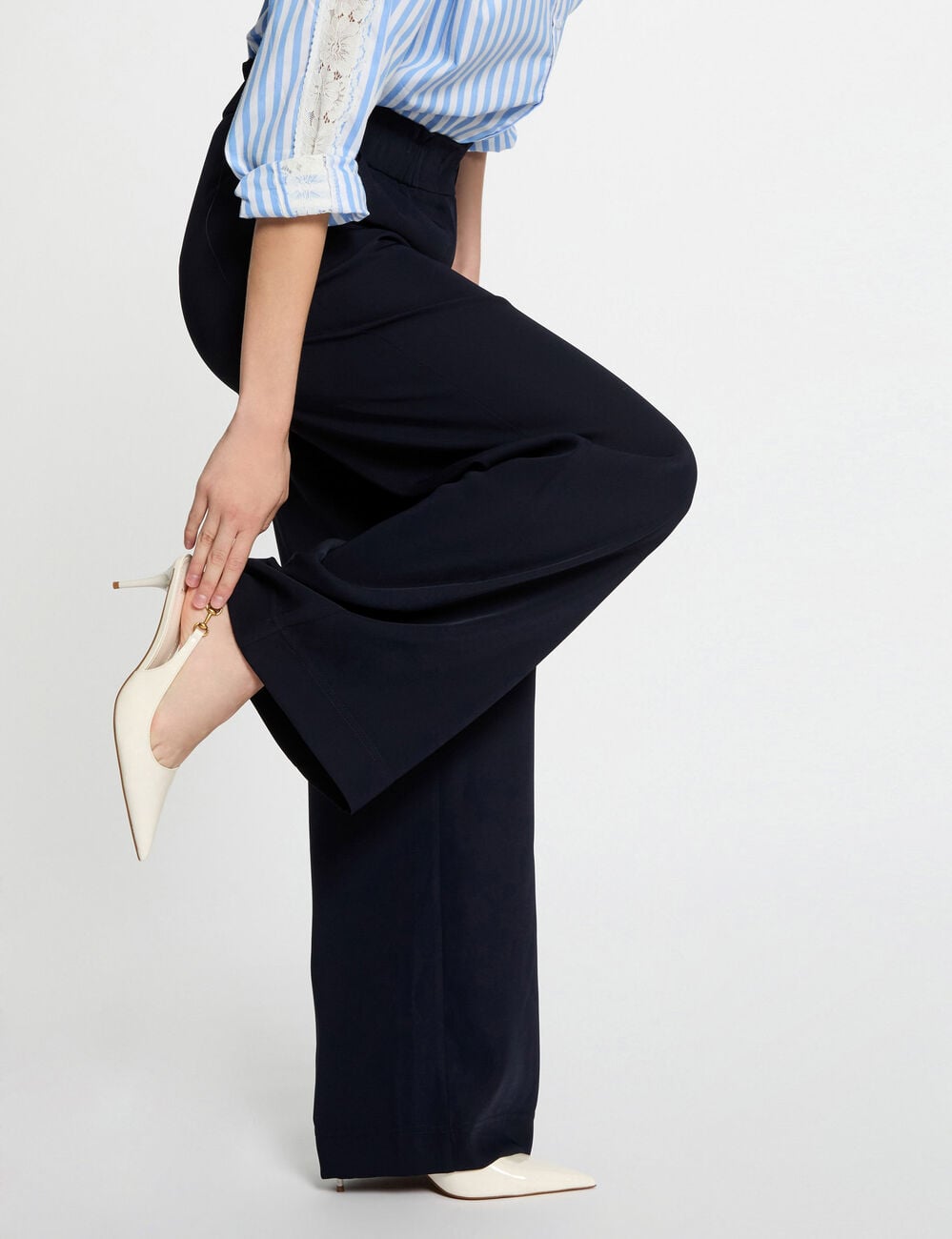 Pantalon large &agrave; fronces bleu marine femme