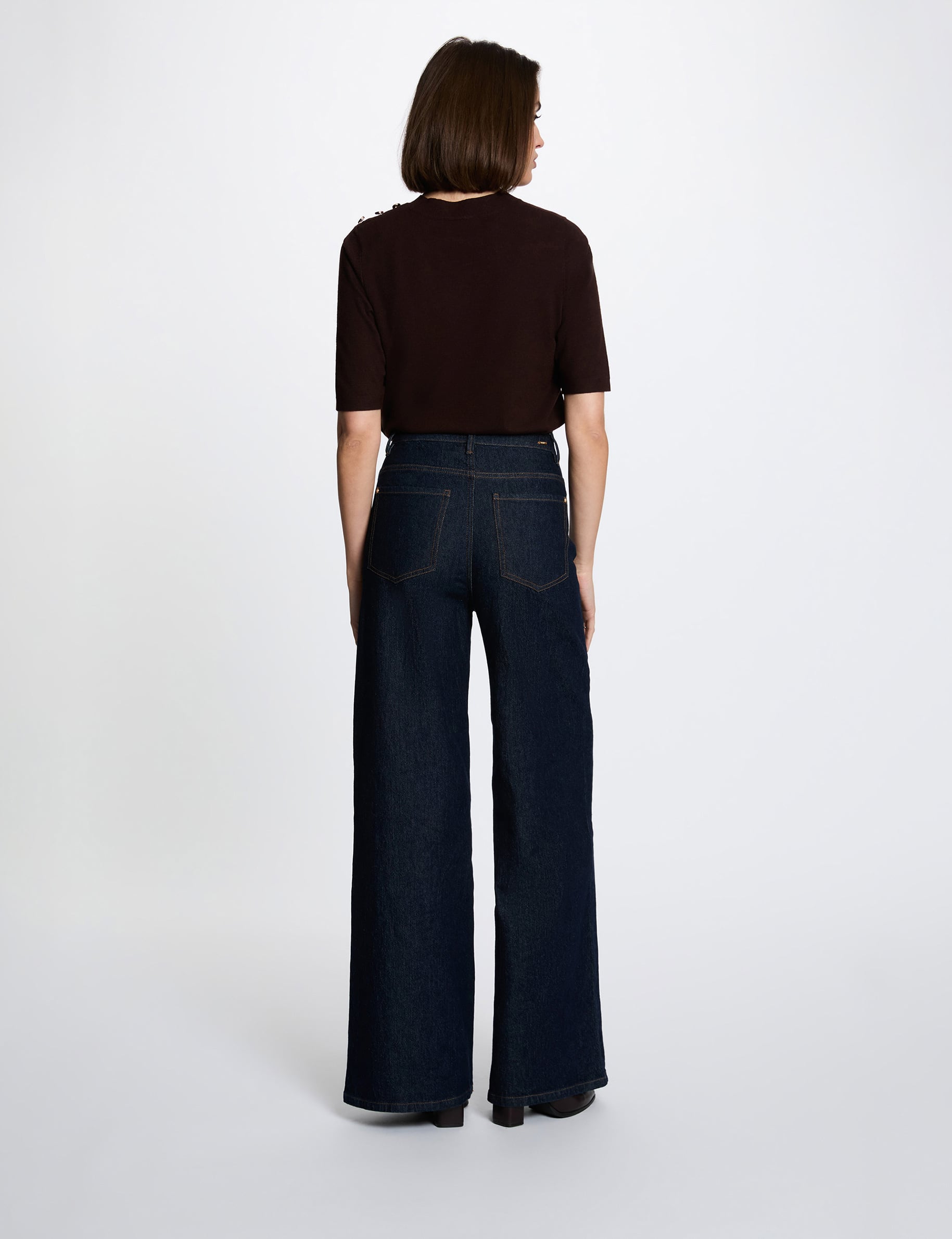 Pull col rond manches courtes marron fonc&eacute; femme