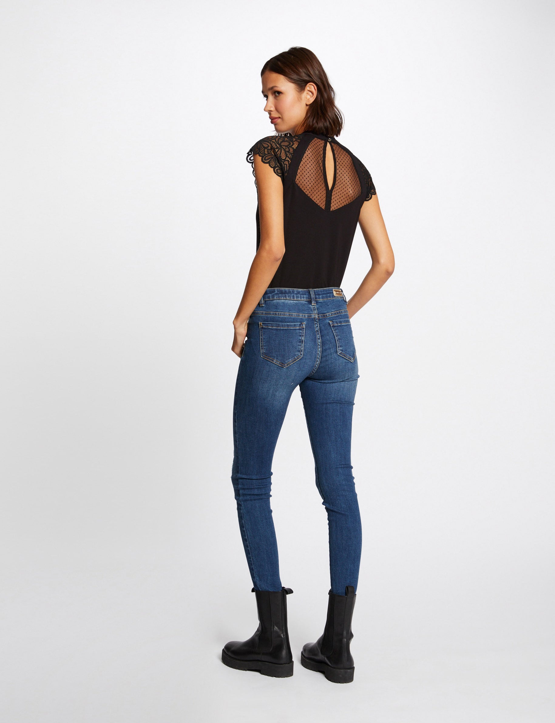 T-shirt manches courtes &agrave; dentelle noir femme