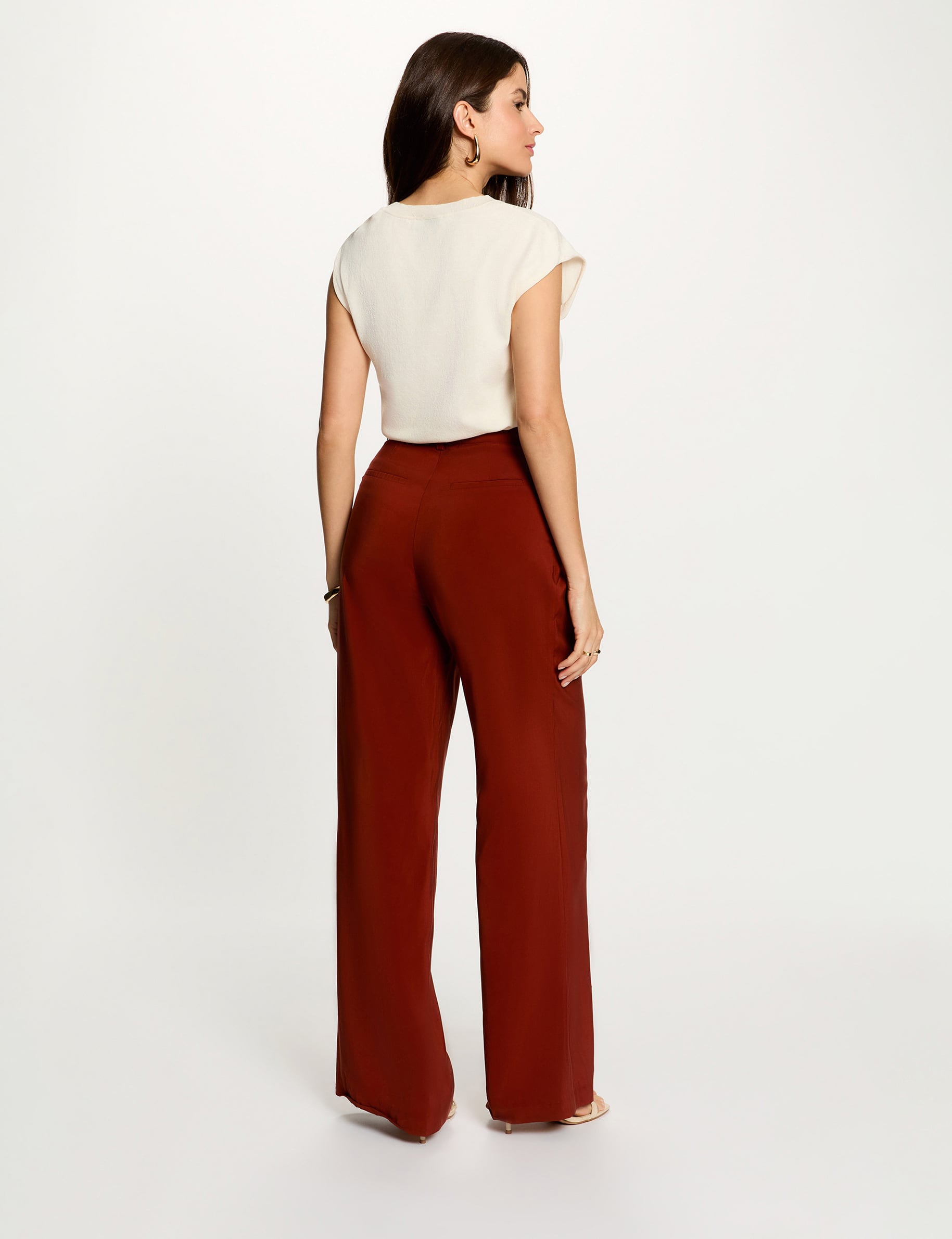 Top asym&eacute;trique sans manches ivoire femme