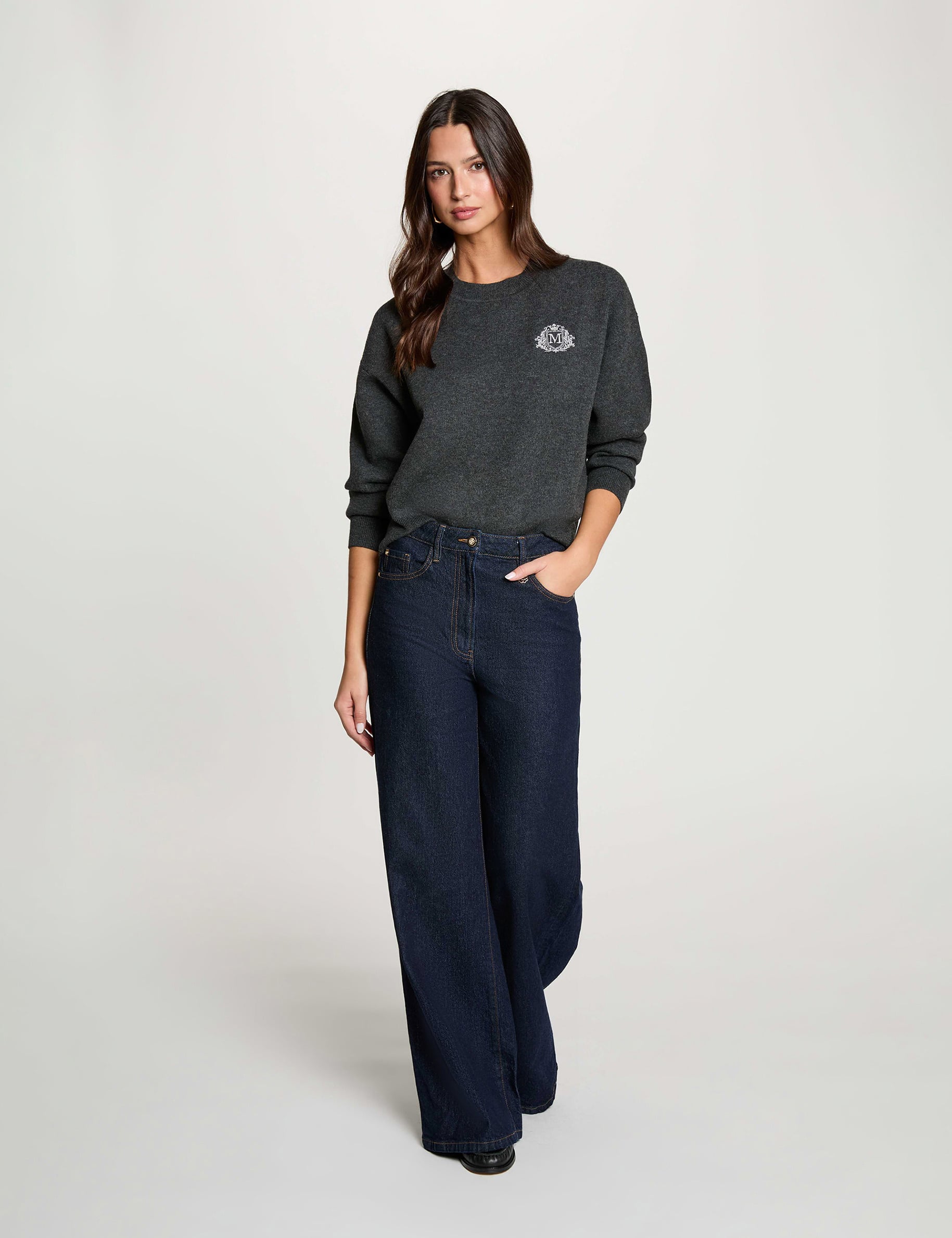 Pull col rond gris fonc&eacute; femme