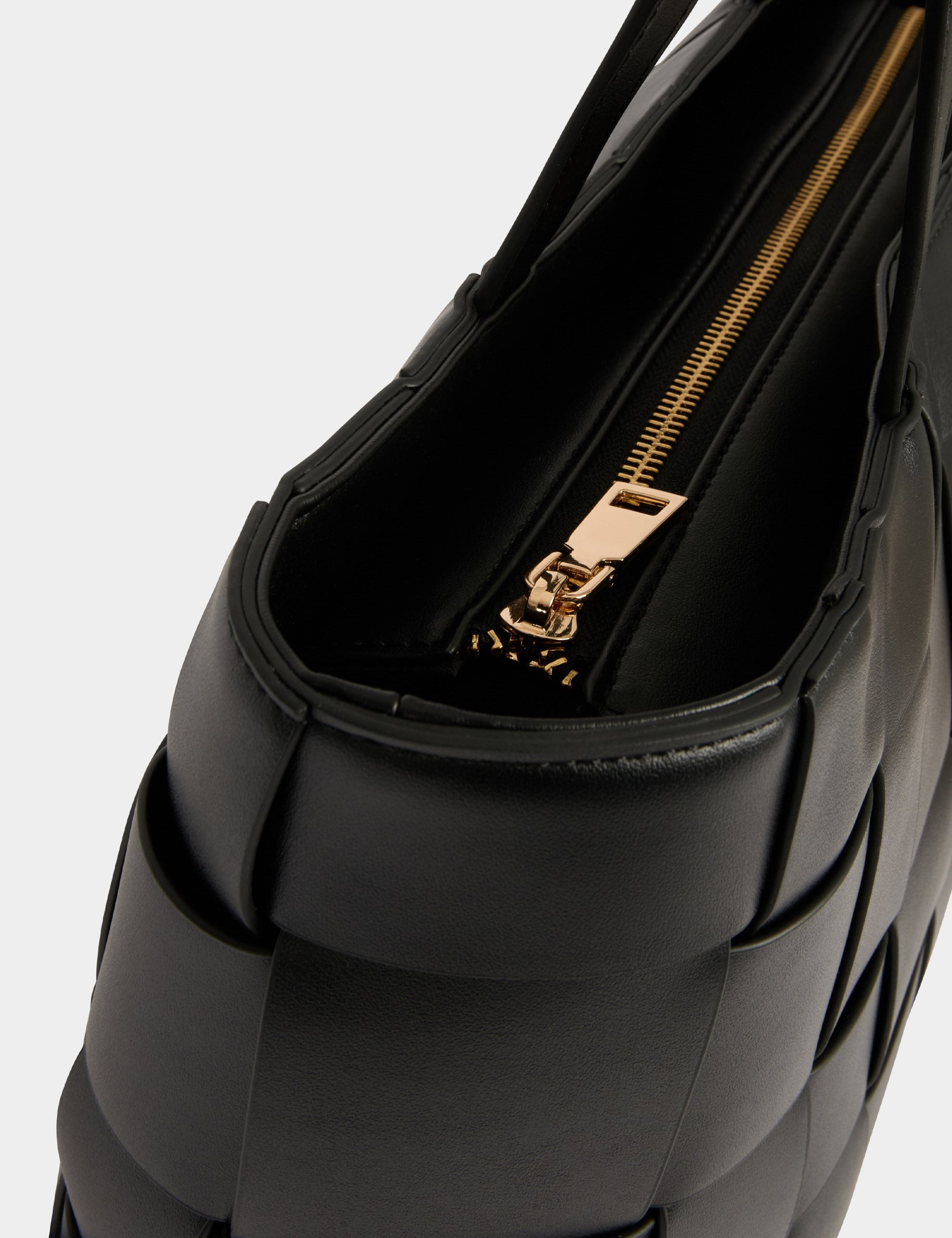 Sac cabas tress&eacute; noir femme