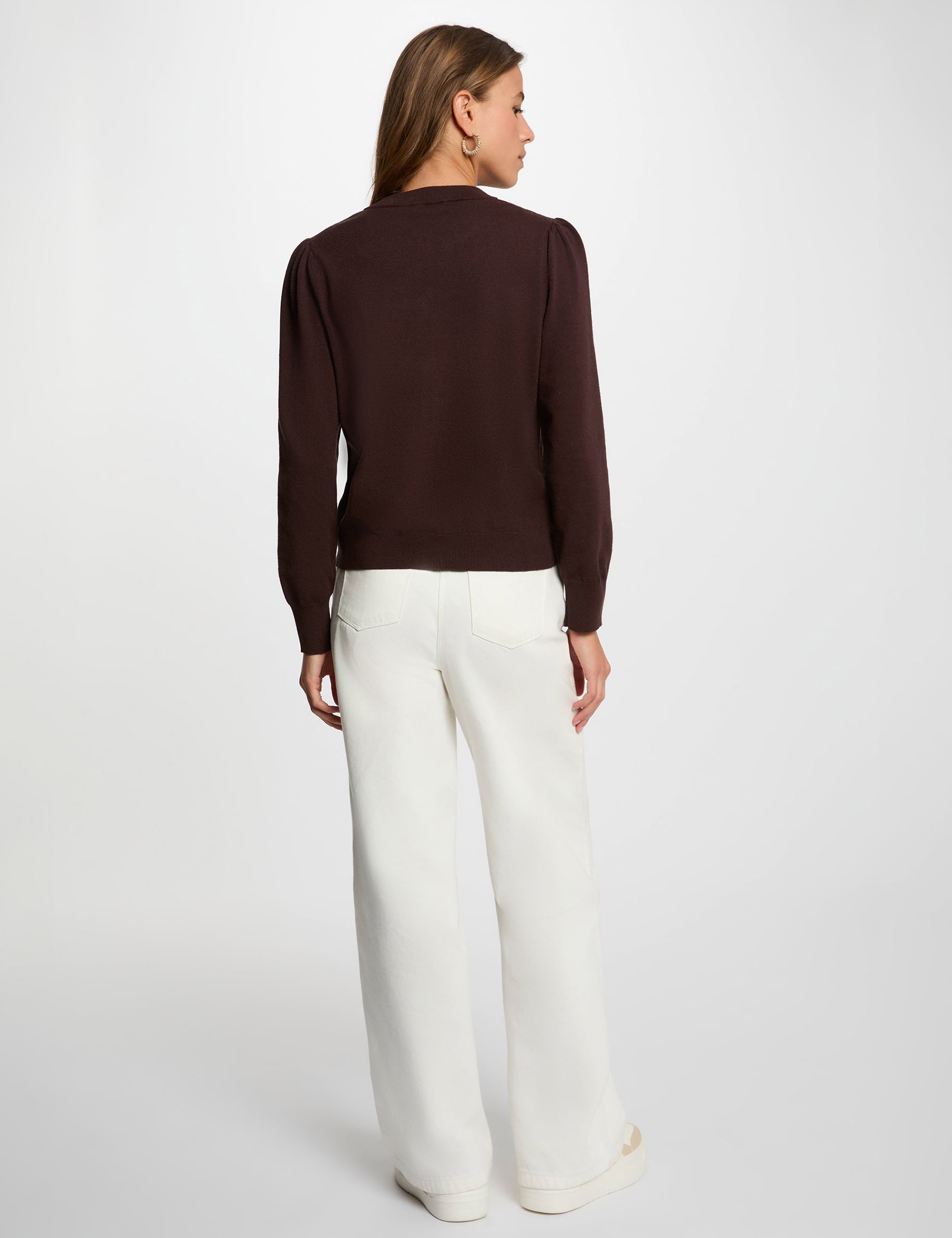 Gilet tricot col rond marron fonc&eacute; femme