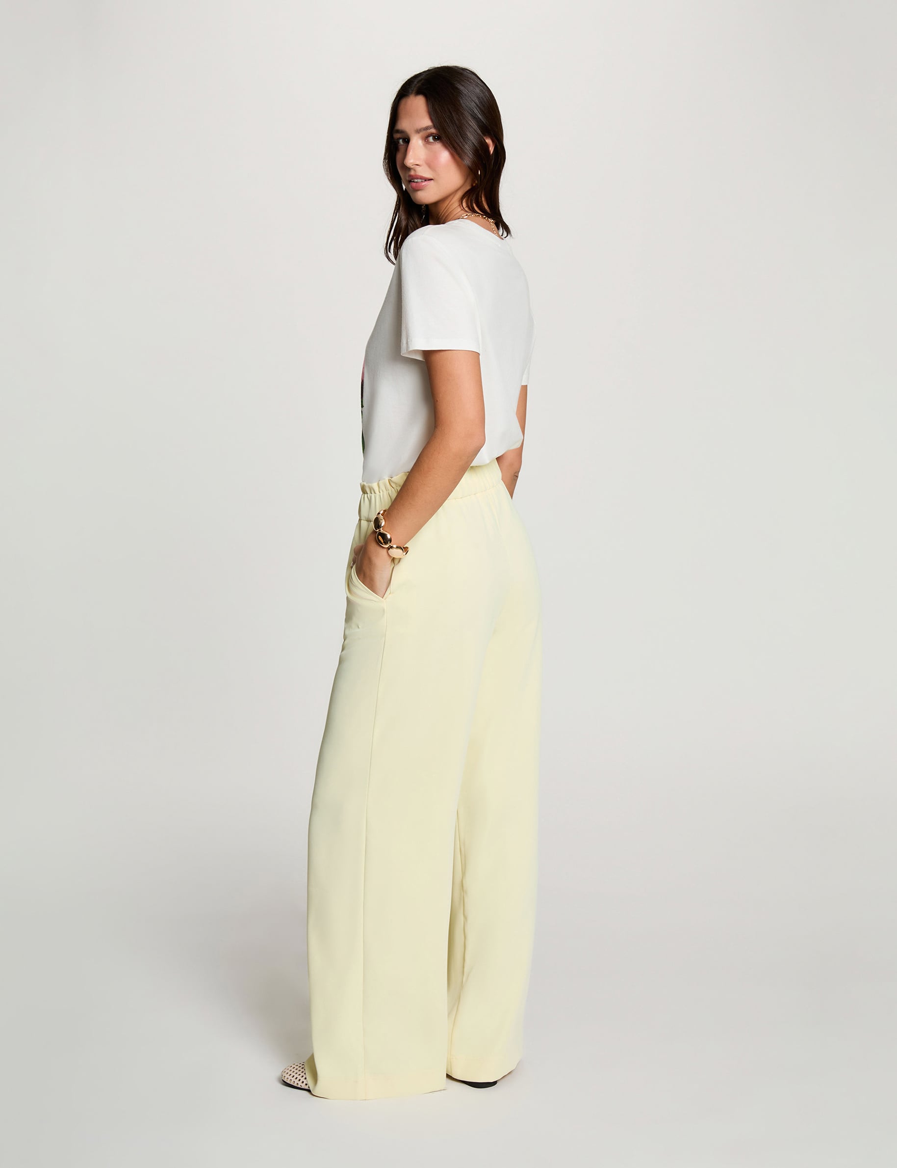 Pantalon large &agrave; fronces jaune pastel femme
