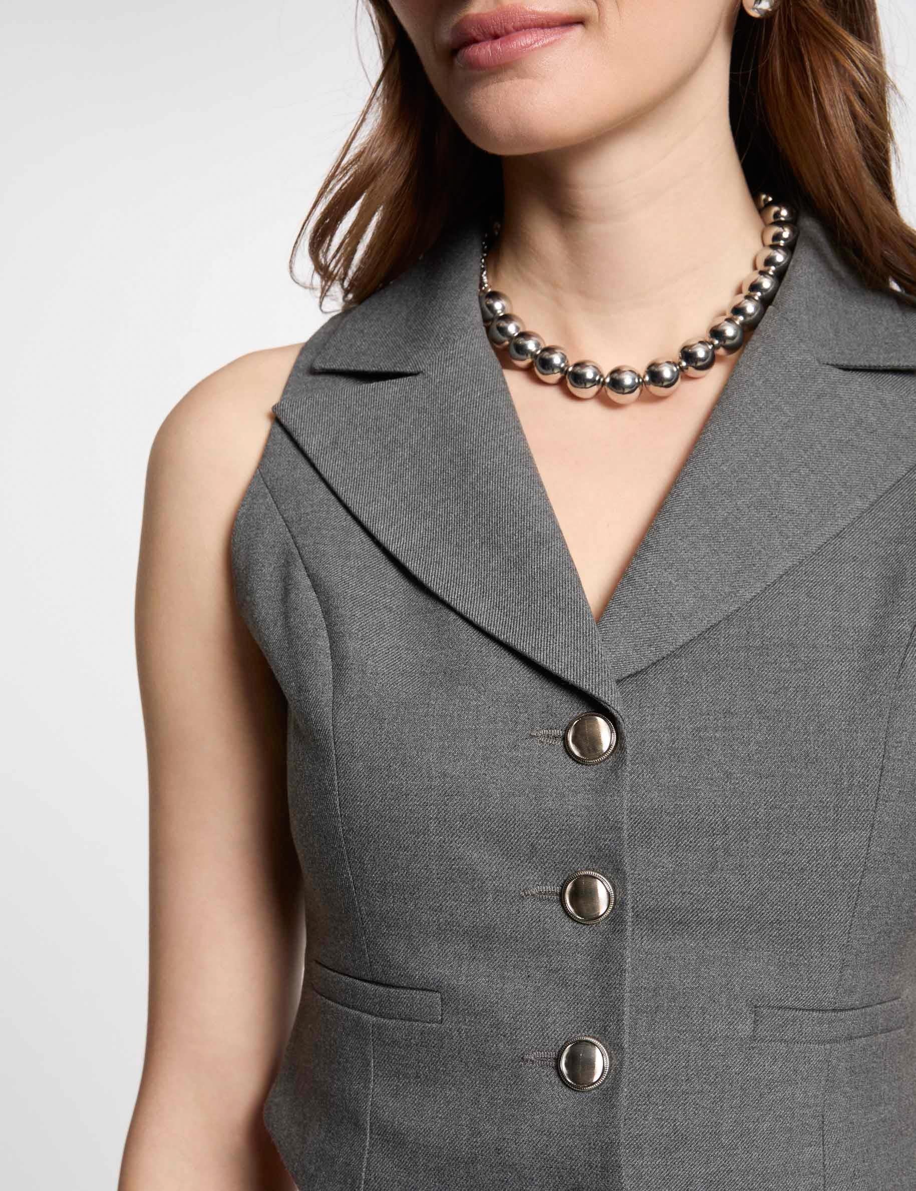 Gilet sans manches ajust&eacute; gris clair femme