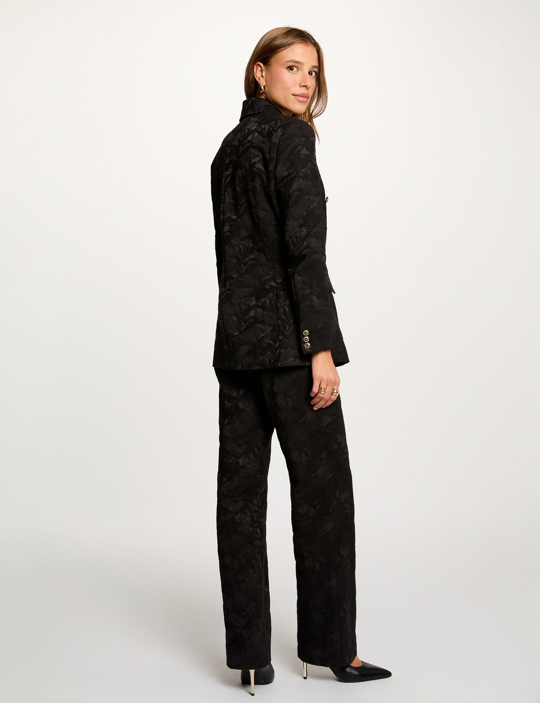 Veste jacquard ajust&eacute;e noir femme