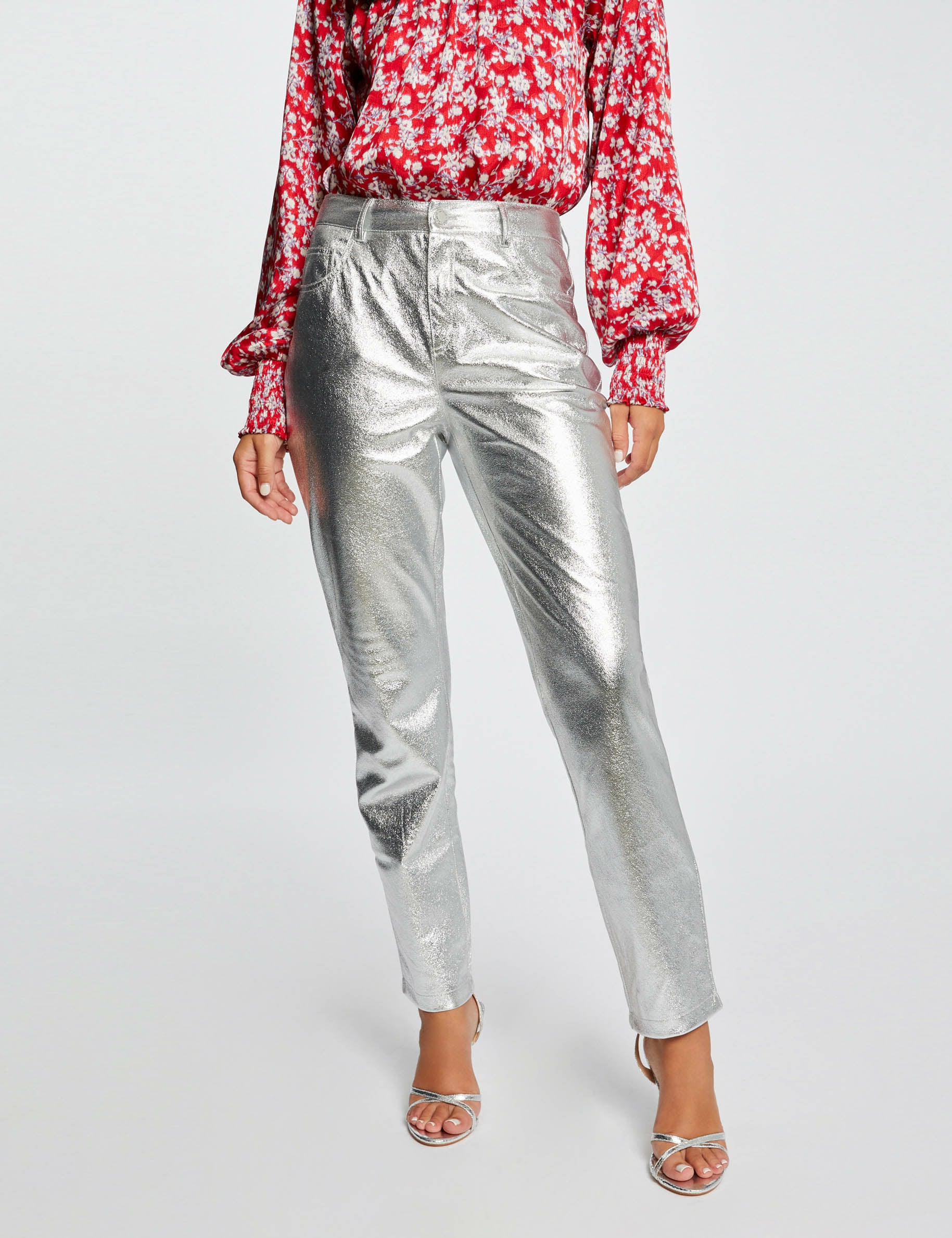 Pantalon droit simili cuir m&eacute;tallis&eacute; argente femme
