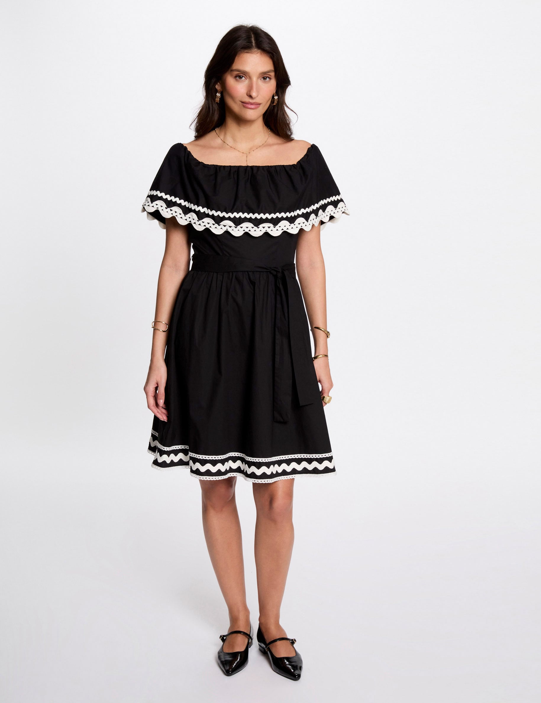 Robe courte trap&egrave;ze noir femme