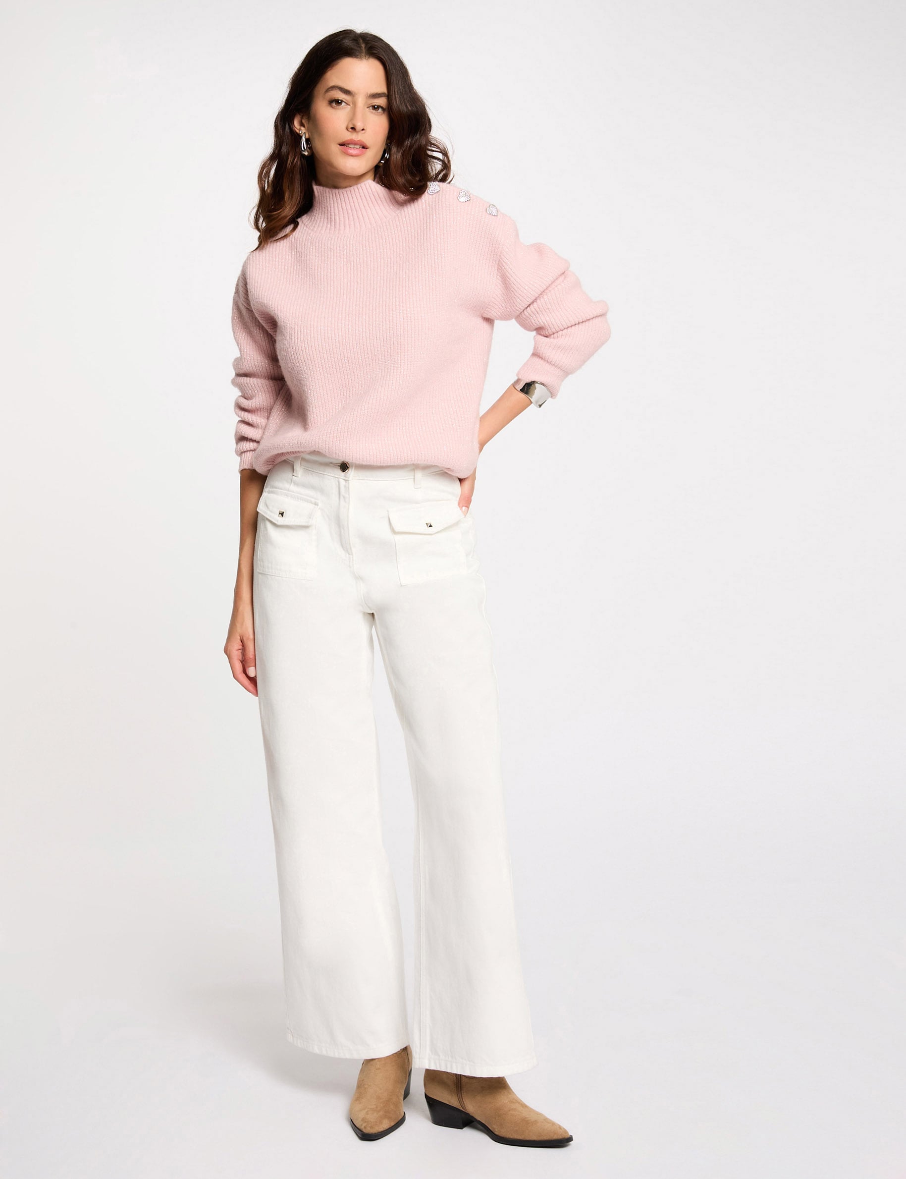 Pull manches longues avec boutons rose clair femme