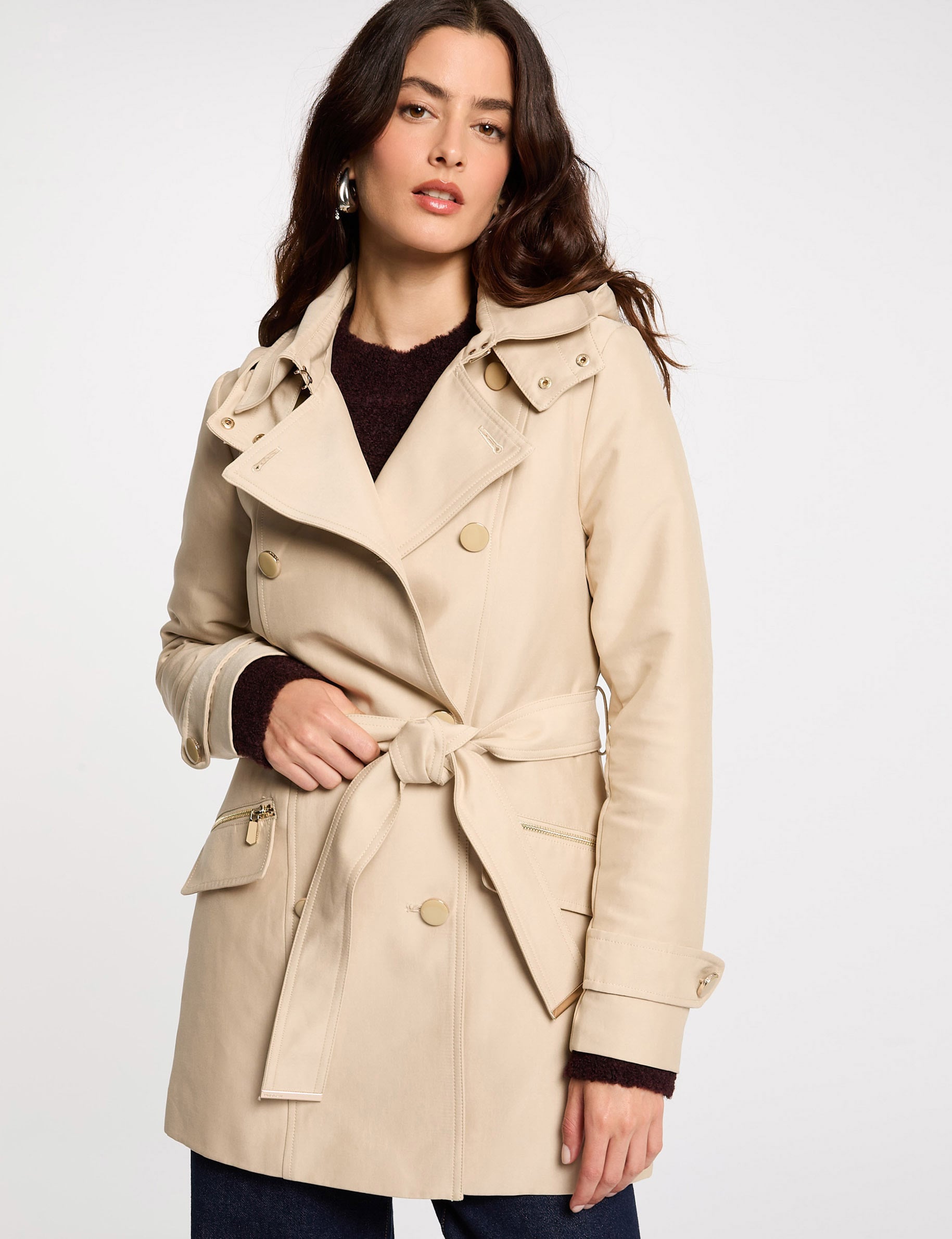 Trench cintr&eacute; ceintur&eacute; &agrave; capuche sable femme