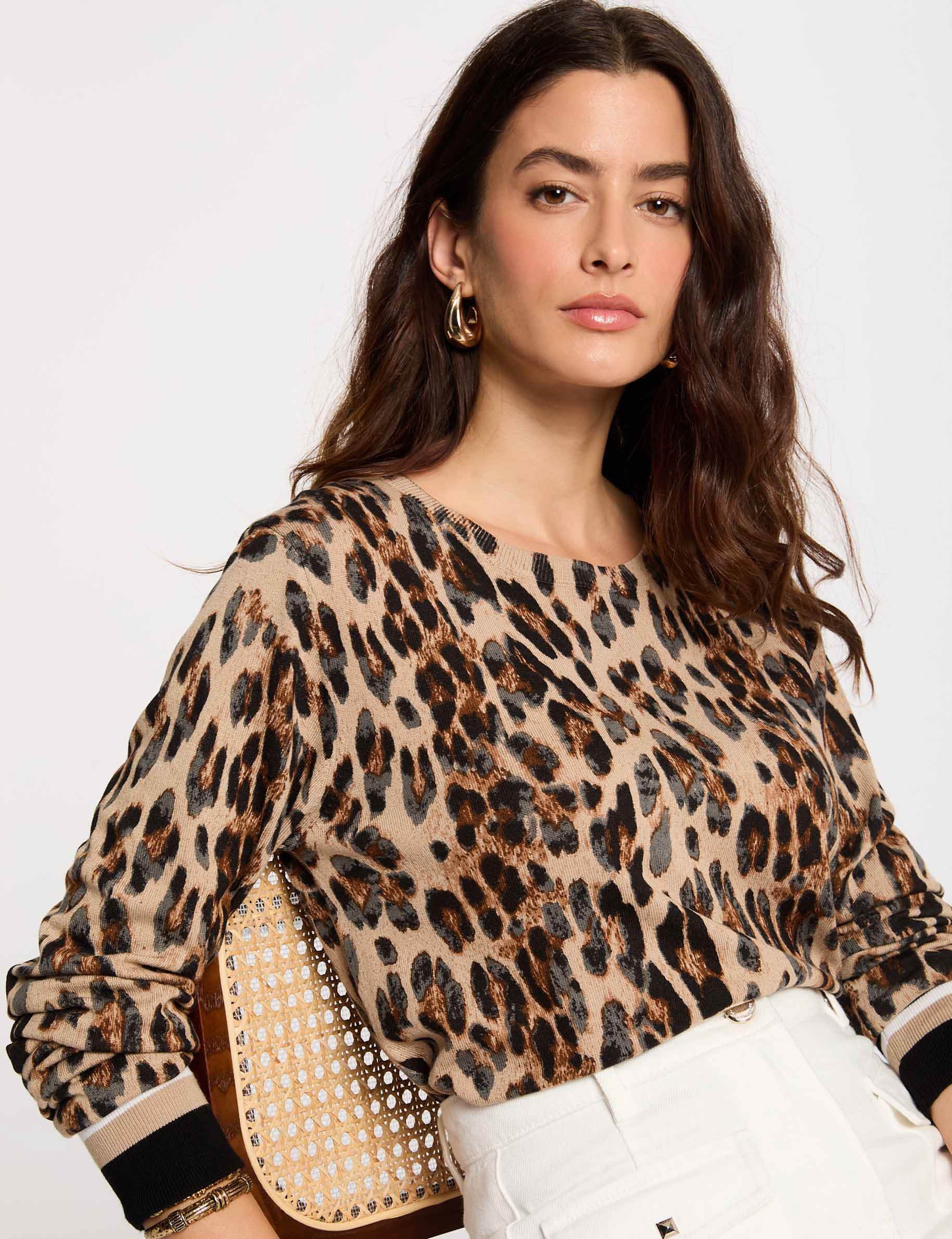 Pull col rond imprim&eacute; l&eacute;opard multicolore femme