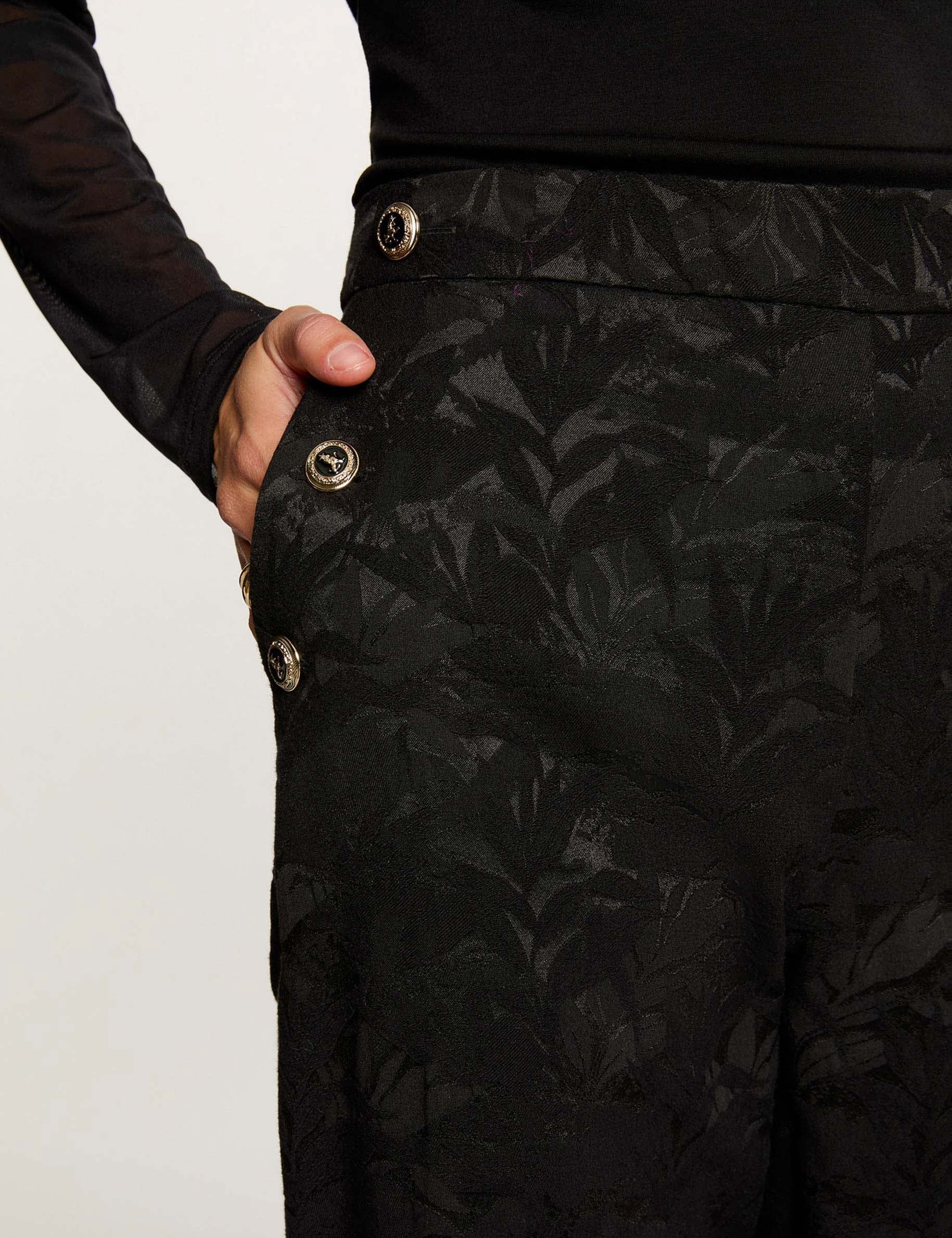 Pantalon slim taille haute noir femme