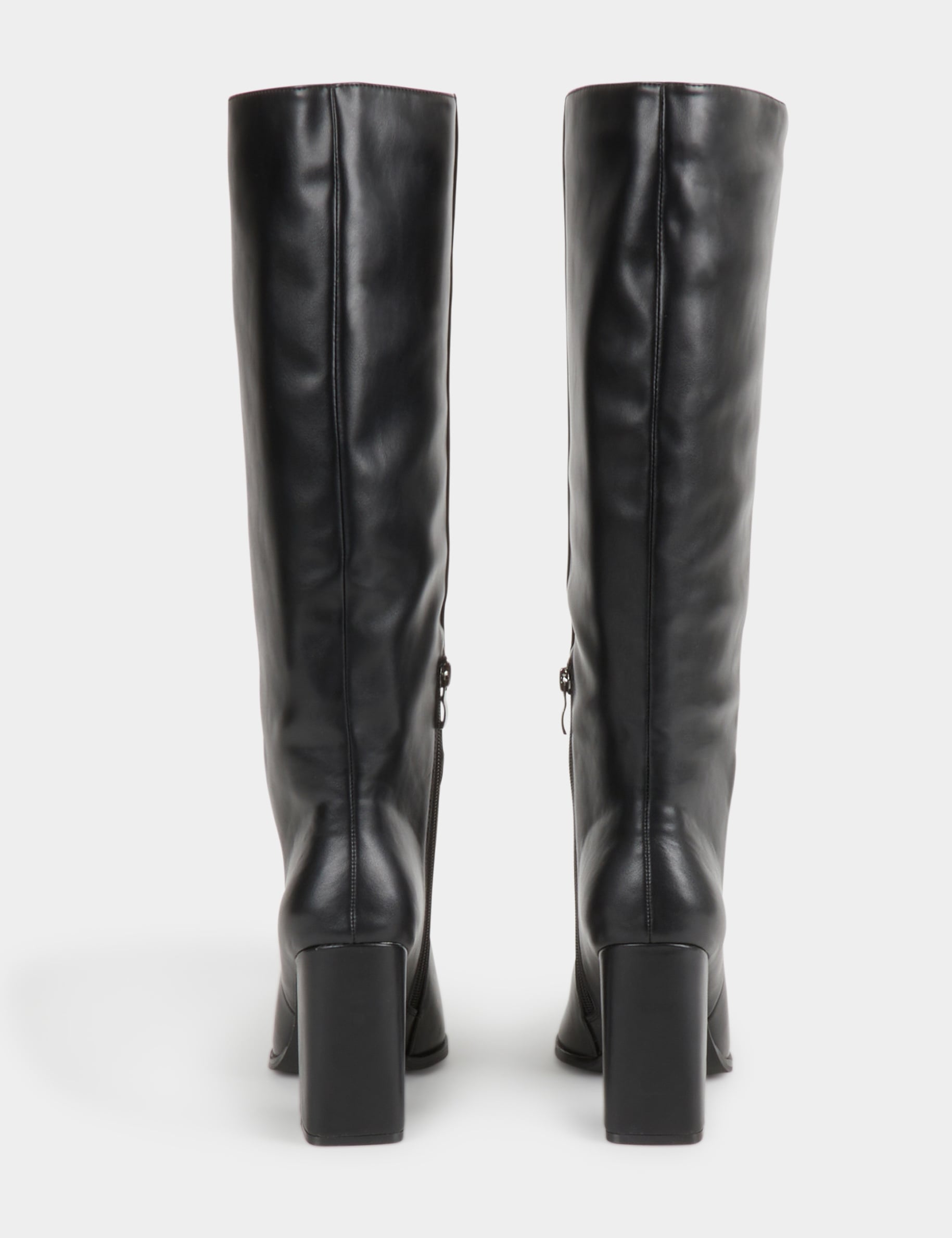Bottes &agrave; talons et bouts pointus noir femme