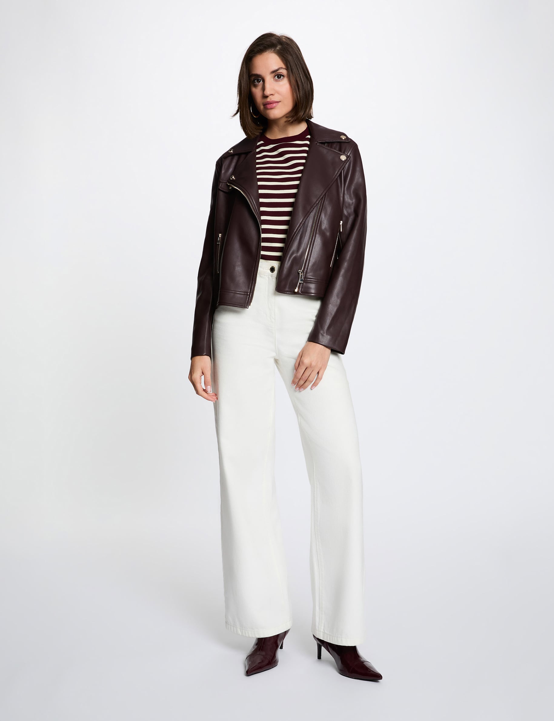 Blouson similicuir ajust&eacute; bordeaux femme