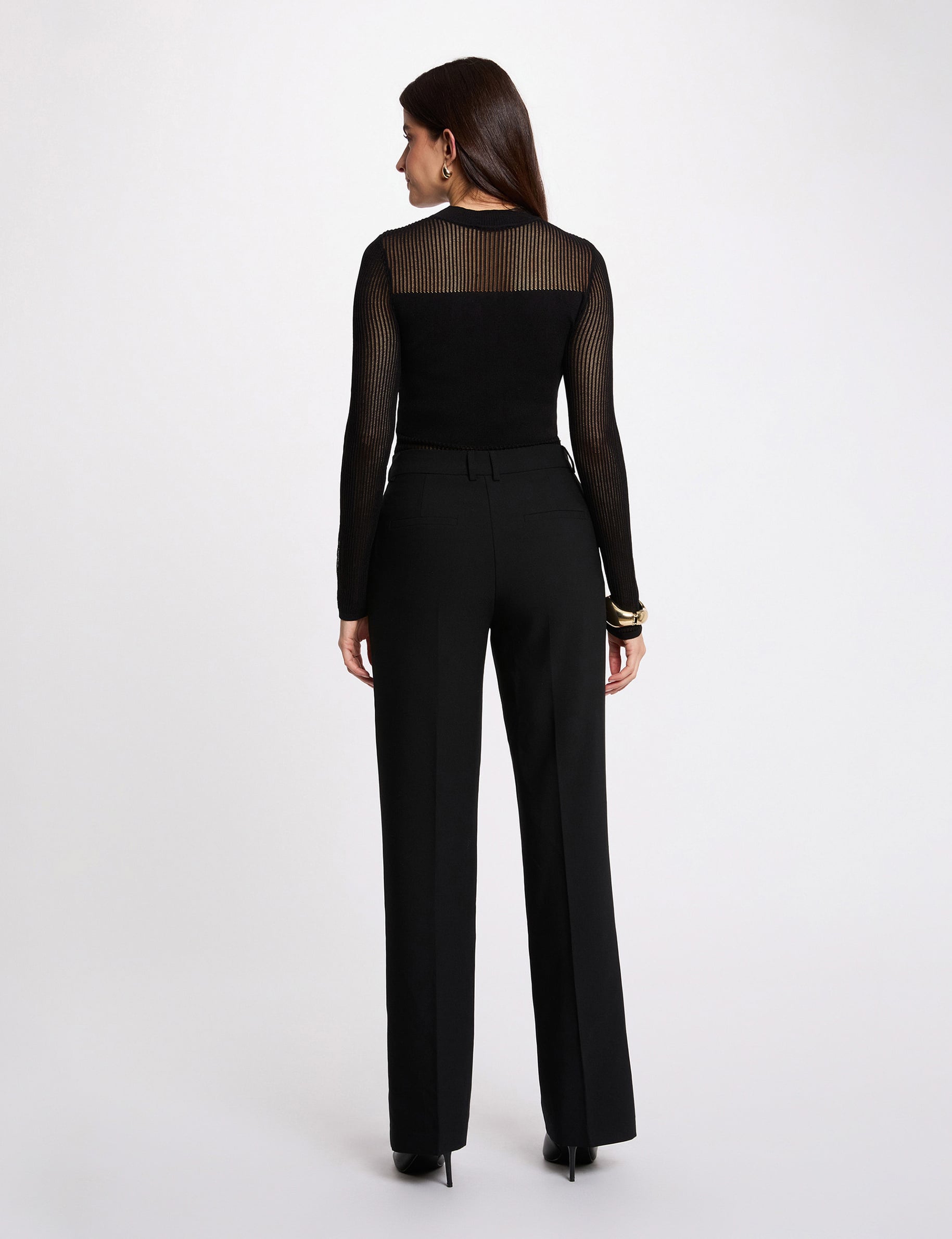Pull ajour&eacute; col montant noir femme