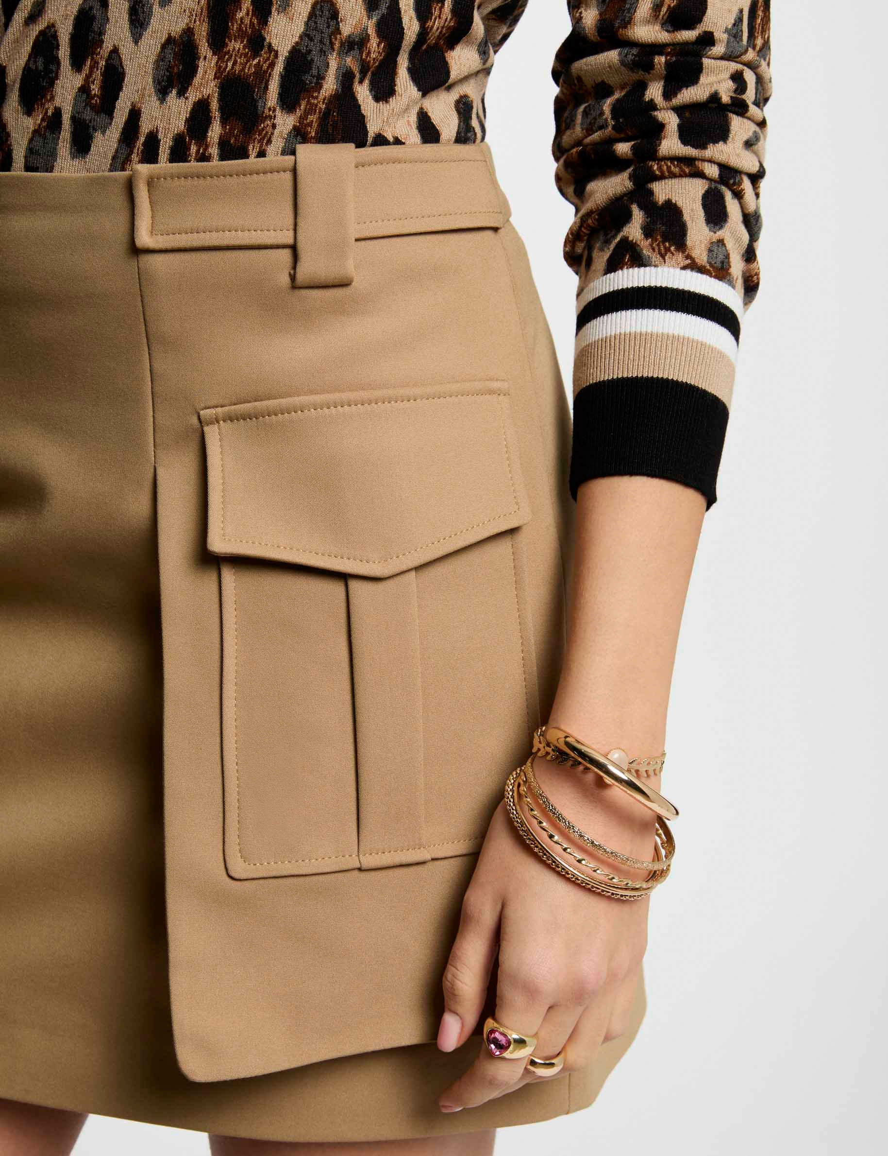 Jupe courte poches c&ocirc;t&eacute;s beige femme