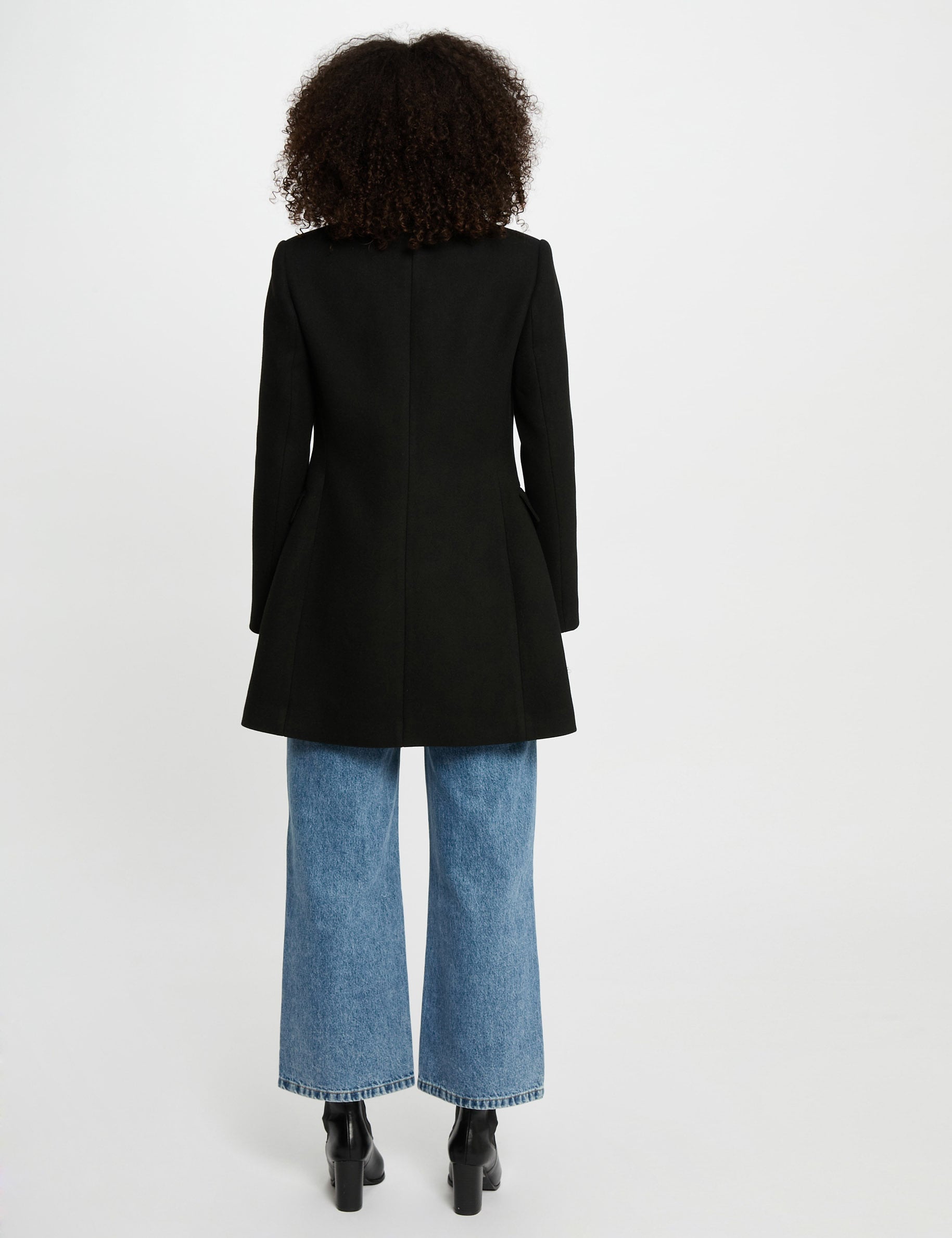 Manteau mi-long avec boutons noir femme
